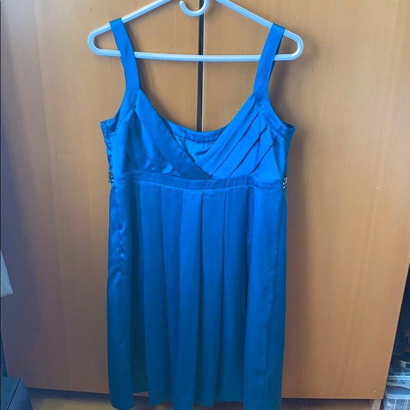 Calvin Klein dress - Picture 4 of 4